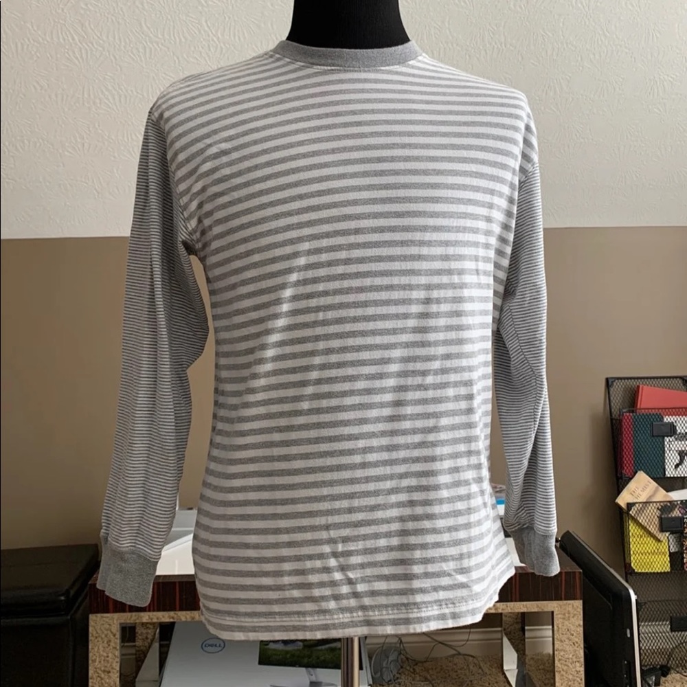 Urban outfitters long sleeve tee